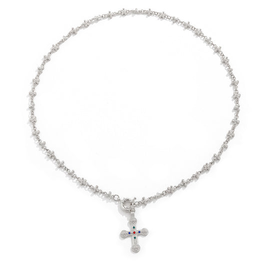 Diamond-encrusted Floral Necklace