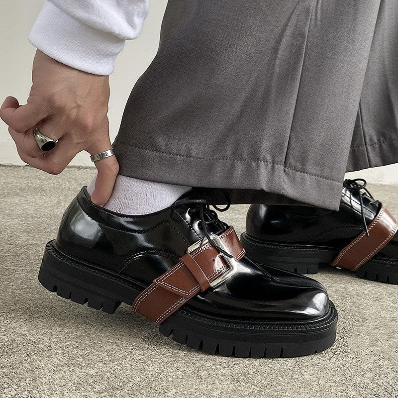 Tabi Buckle Shoe